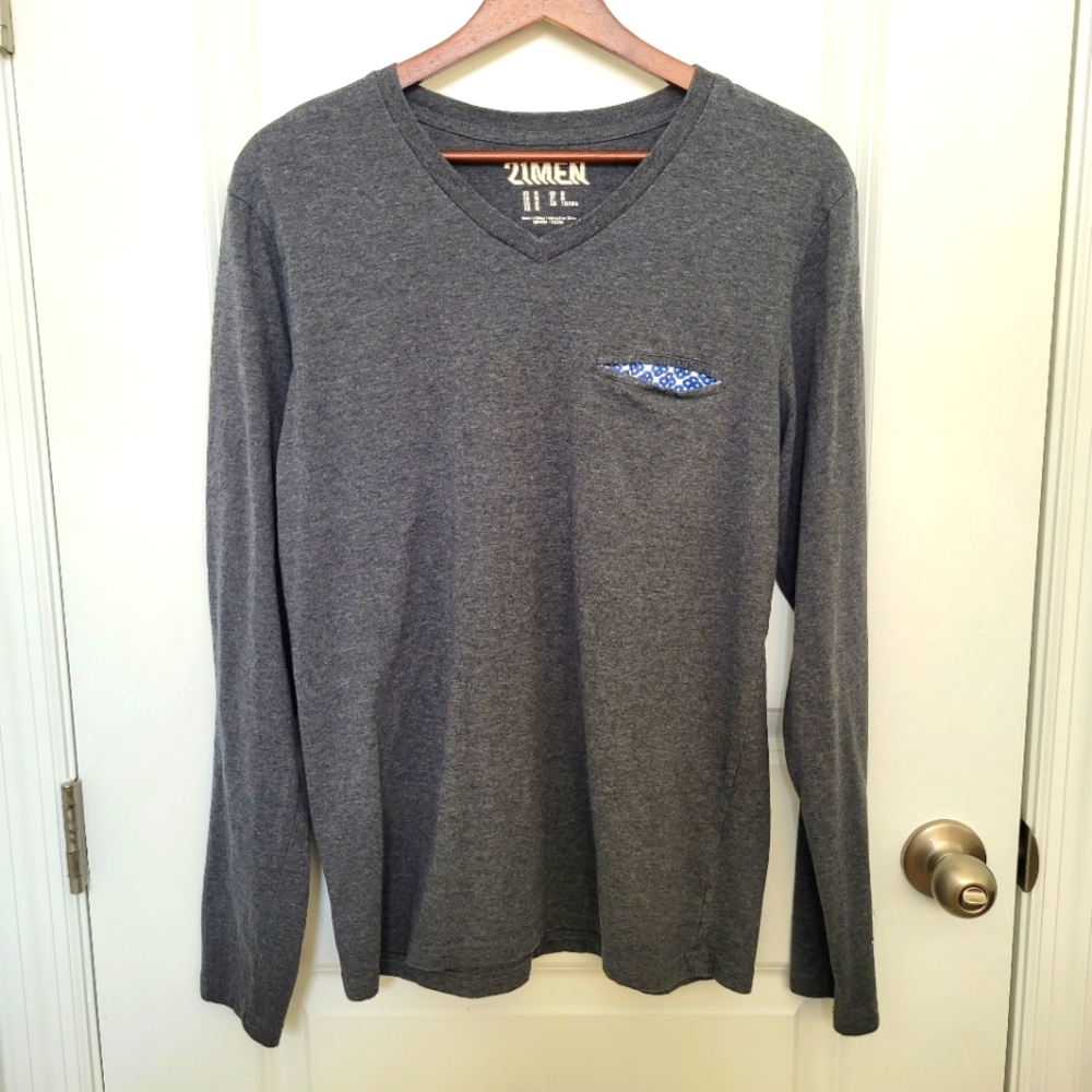21men Long Sleeved Gray V neck with Blue Front Pocket Size Medium
